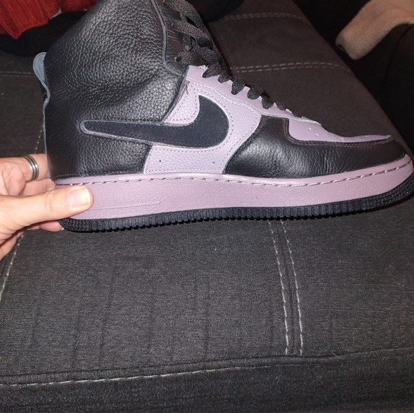 Custom Nikes. Unisex men's size 8 women's size 9.5. Black and purple - Picture 12 of 12